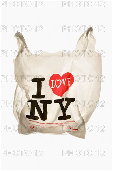 Plastic grocery bag. Photographer: Joe Clark