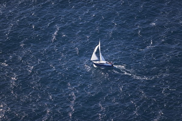 Sailboat. Photographer: fotog