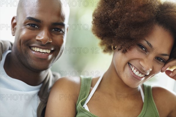 Portrait of a couple. Photographer: momentimages