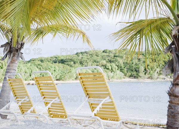 Beach chairs. Photographe : Jamie Grill