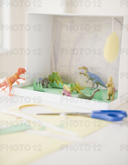 Child's dinosaur project. Photographe : Jamie Grill