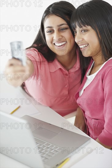 Students in classroom. Photographe : momentimages