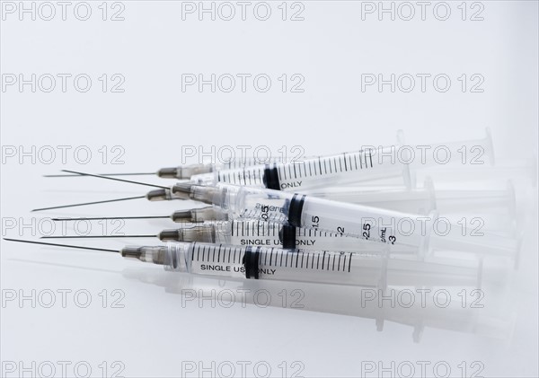 Pile of syringes. Photo : Jamie Grill