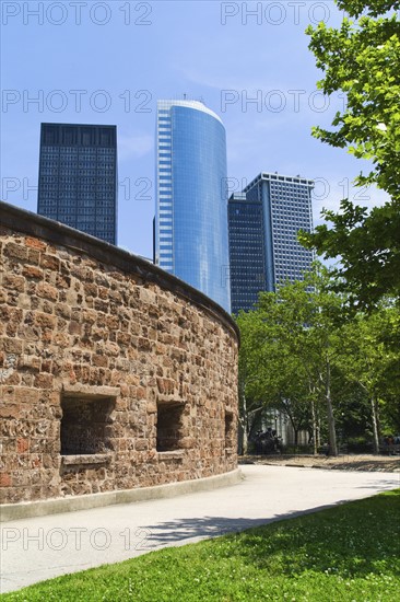 Path outside of Castle Clinton in Lower Manhattan.