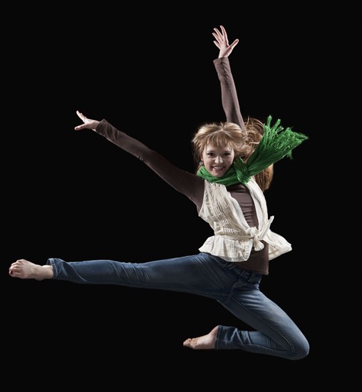 Female dancer performing lyrical dance. Photo : Mike Kemp