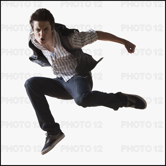 Male dancer performing lyrical dance. Photo : Mike Kemp