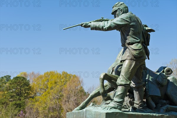 Statue of union soldier at Vicksburg National Military Park.