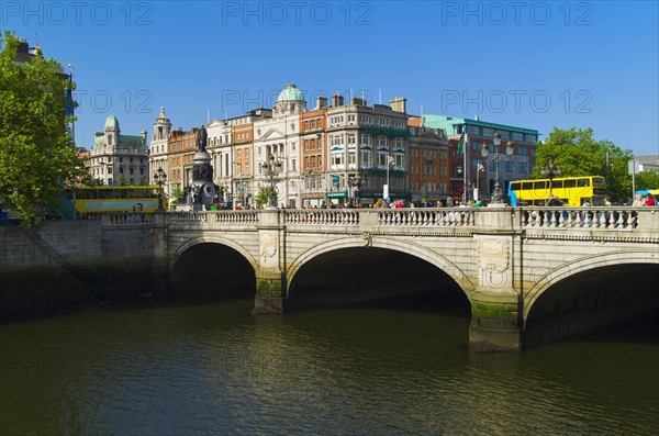 O'Connell Bridge over River Liffey.