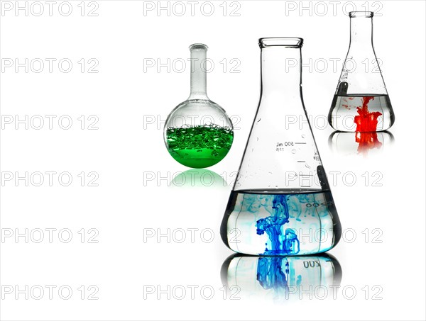 Science beakers. Photo : David Arky