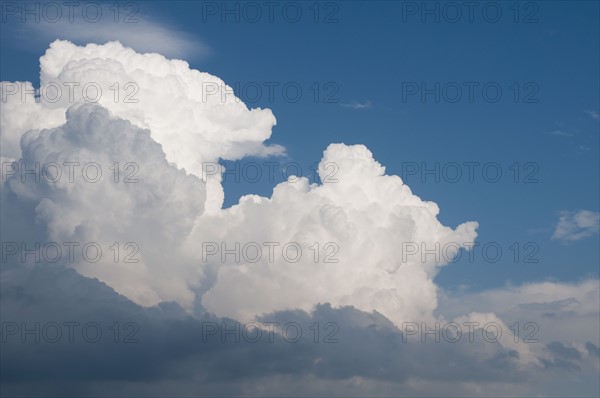 Clouds. Photo : Antonio M. Rosario