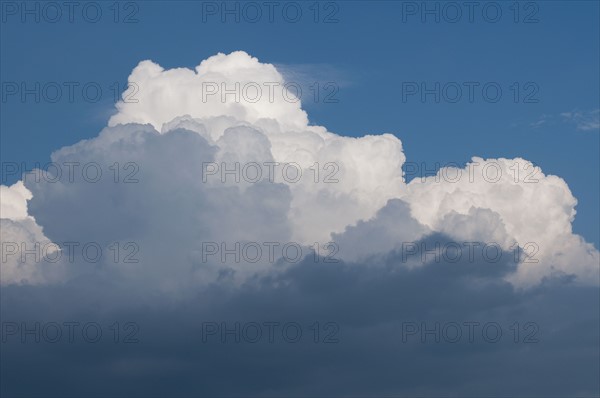 Clouds. Photo : Antonio M. Rosario