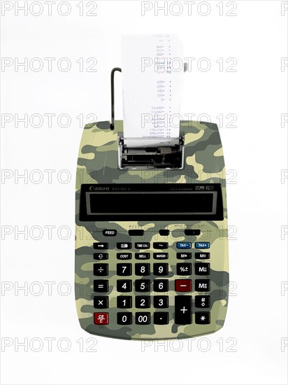Camouflage calculator. Photo : David Arky