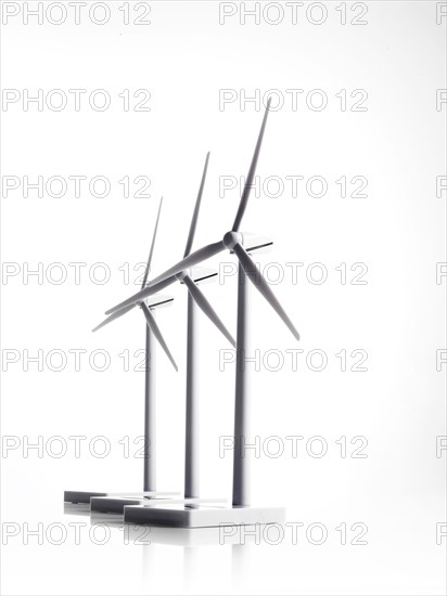 Three windmills. Photo : David Arky