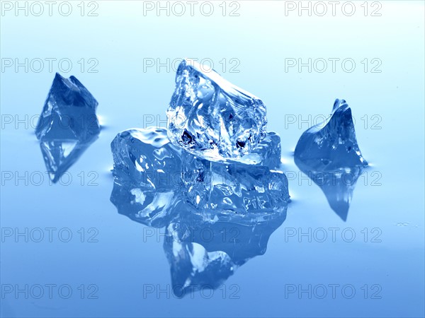 Ice cubes. Photo. David Arky