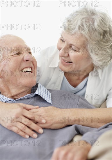 Affectionate senior couple. Photo : momentimages