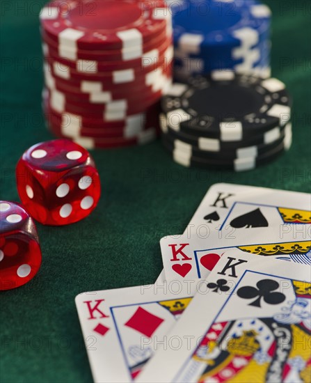 Poker table. Photo : Daniel Grill