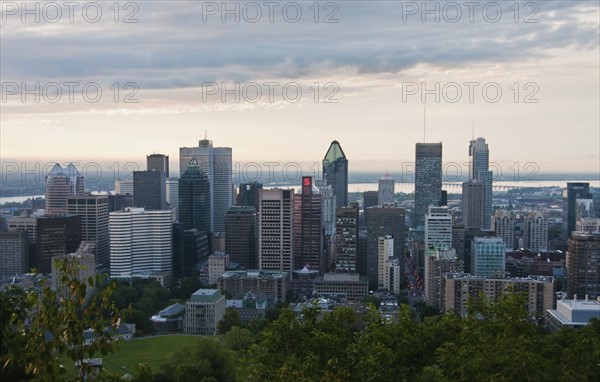 Montreal skyline. Photo : Daniel Grill
