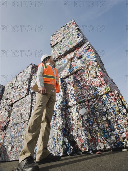 Manager at recycling plant. Photo. Erik Isakson