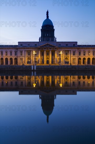 Custom House reflecting into River Liffey.