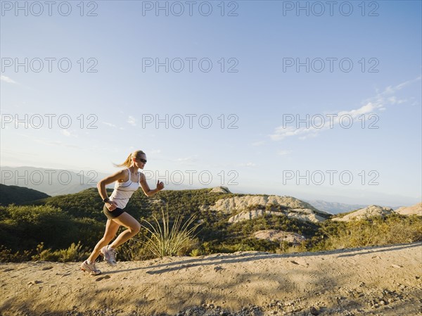 Trail runner. Photo. Erik Isakson