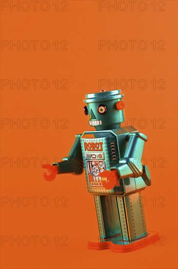 Toy robot. Photo. Antonio M. Rosario