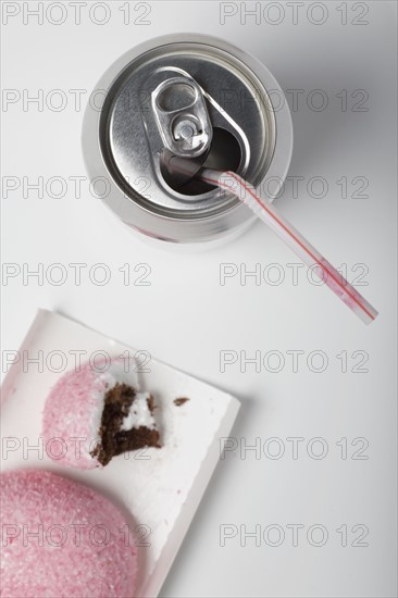 Soda pop and snack cake. Photo : David Engelhardt