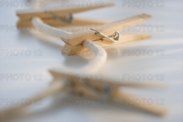 Clothespins on clothesline. Photo. Daniel Grill