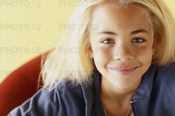 Cute blond girl. Photo : Fisher Litwin