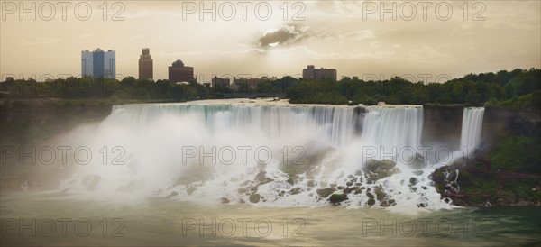 USA, New York, Niagara Falls, American Falls. Photo : Mike Kemp