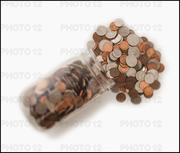 Jar of coins. Photo : Mike Kemp