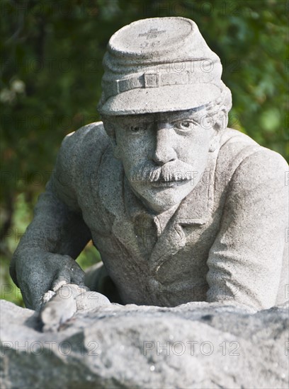 USA, Pennsylvania, Gettysburg, Valley of Death, statue of soldier. Photo : Chris Grill