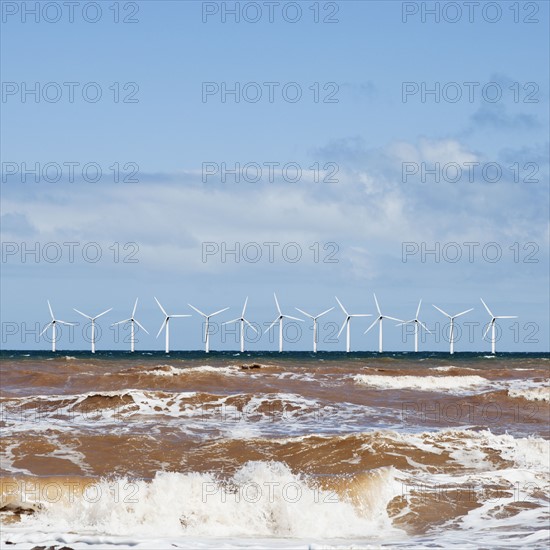 Wind turbines at sea. Photo : Jon Boyes