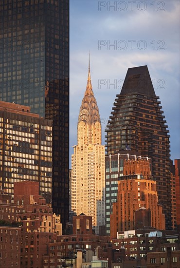 USA, New York State, New York City, Manhattan, Chrysler Building in sunlight. Photo : fotog