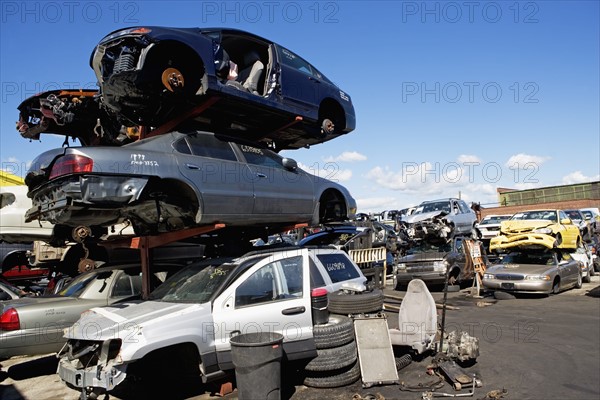 Junkyard. Photo : fotog