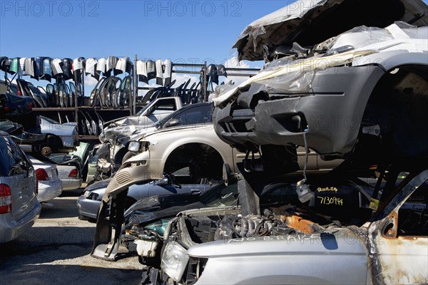 Junkyard. Photo : fotog