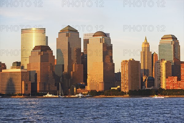 USA, New York State, New York City, World Financial Center at sunset. Photo : fotog