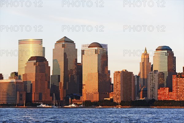 USA, New York State, New York City, World Financial Center at sunset. Photo : fotog