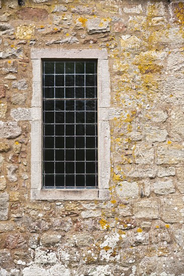 Leaded window. Photo : Jon Boyes