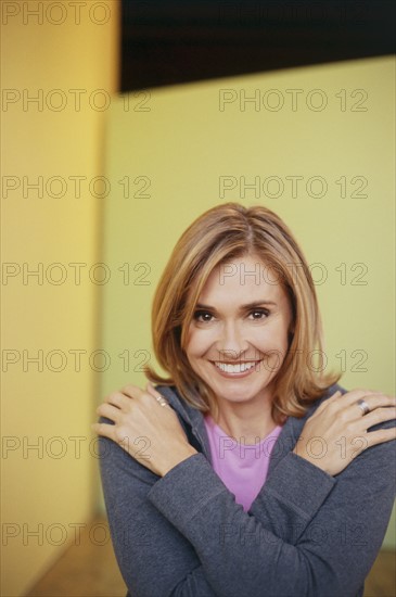 Pretty blond woman. Photo : Fisher Litwin