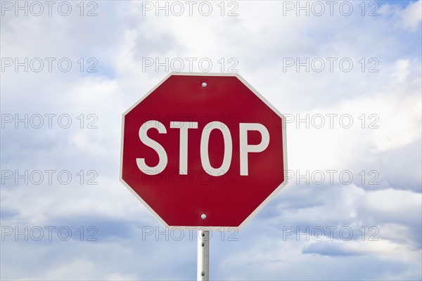 Stop sign against sky. Photo : Johannes Kroemer