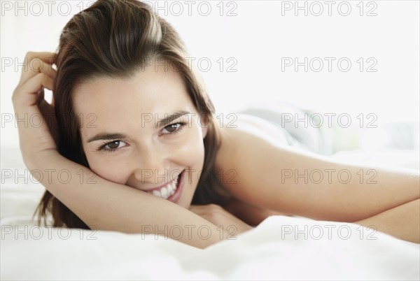 Portrait of young woman. Photo : Momentimages