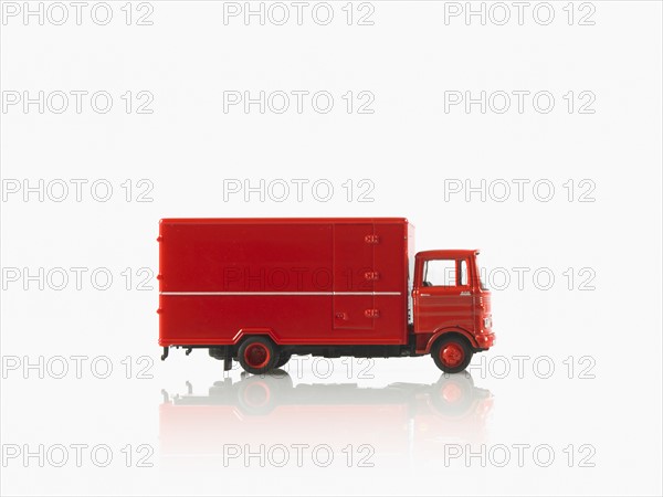 Studio shot of toy truck. Photo : David Arky