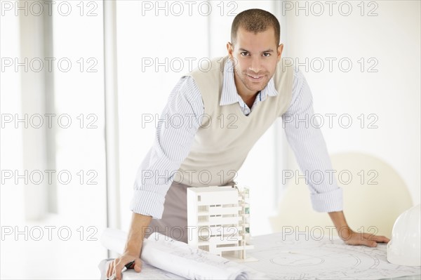 South Africa, Portrait of smiling architect. Photo : momentimages