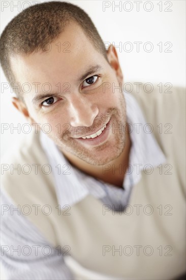 South Africa, Portrait of smiling young man. Photo : momentimages