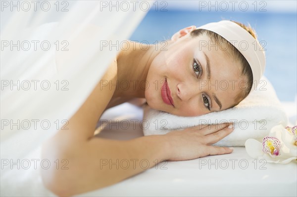 USA, New Jersey, Jersey City, Portrait of young woman in spa.