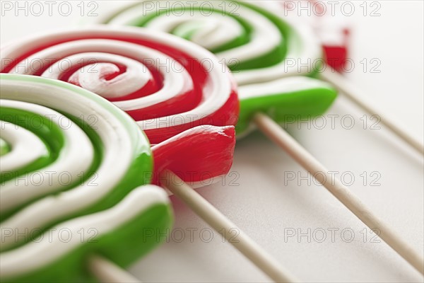 Studio Shot of lollipops. Photo : Mike Kemp