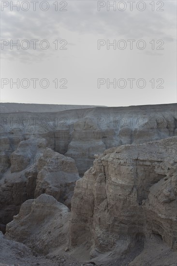 Israel, Dead Sea, rock formations. Photo : Johannes Kroemer