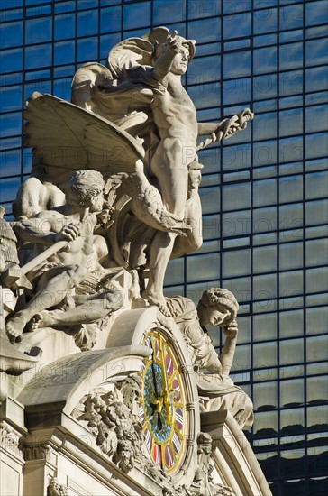 USA, New York City, Sculpture on top of Grand Central Station facade.