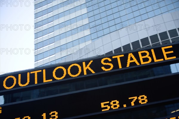 USA, New York State, New York City, Times Square, Stock Quotron, close-up. Photo : fotog