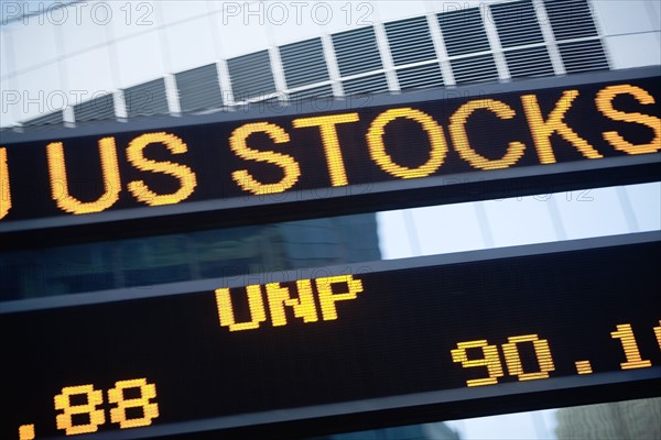 USA, New York State, New York City, Times Square, Stock Quotron, close-up. Photo : fotog